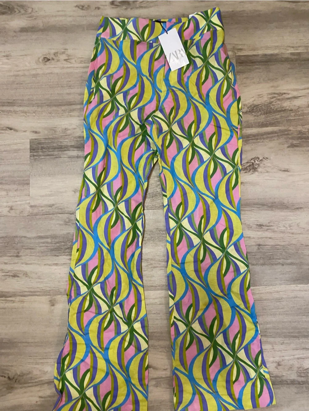 Zara Multicolor Wave Print Crop Top & Pants Set - NWT never worn